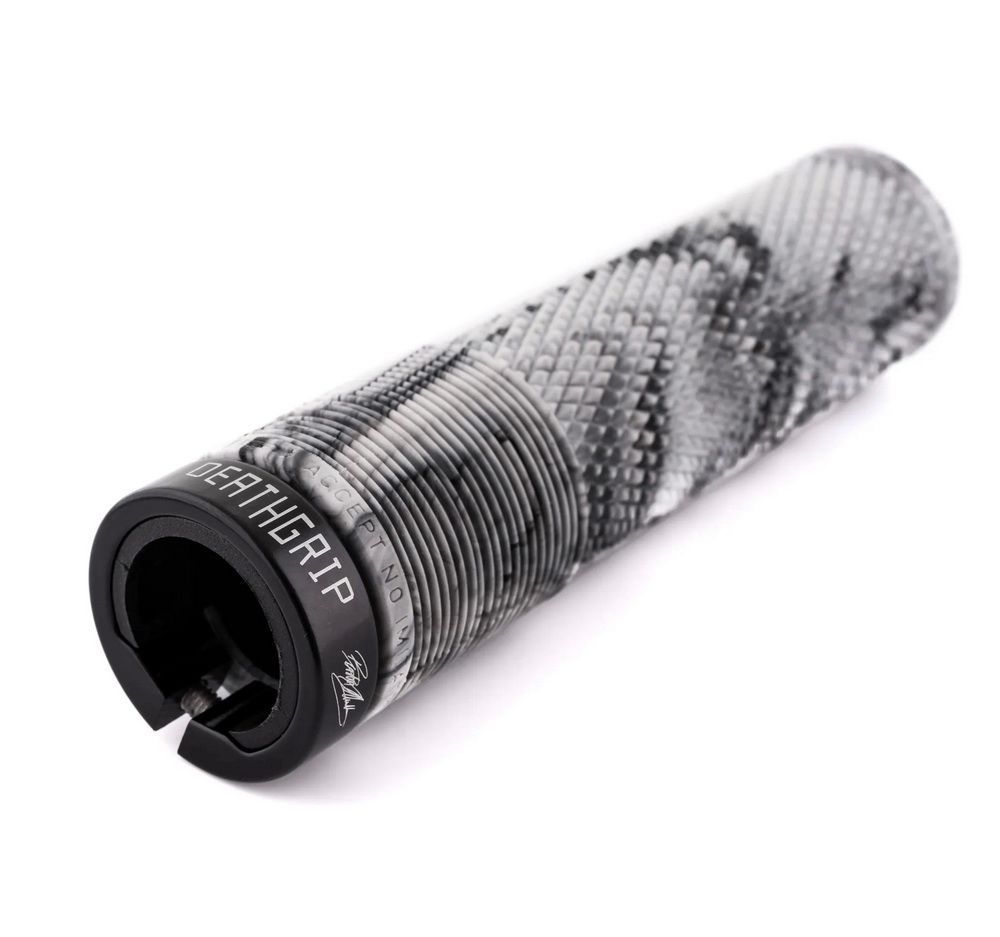 Грипсы DMR Brendog DeathGrip Thick (A20) Flangeless RED DMR14-G-BREN2-TK-R фото у BIKE MARKET