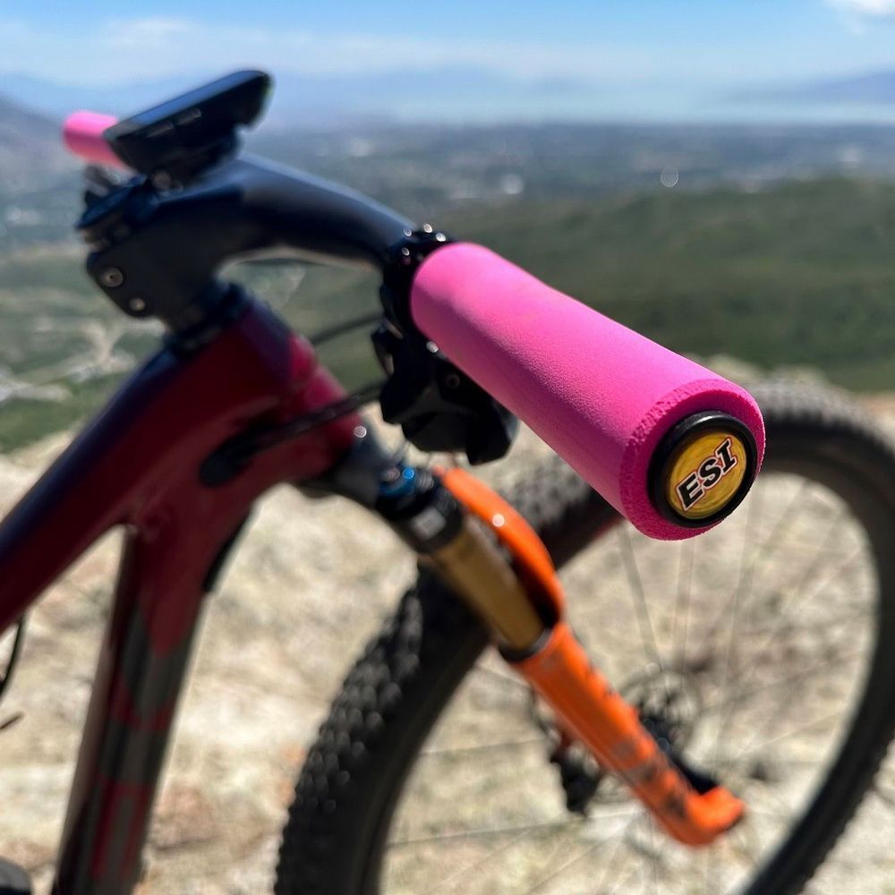 Гріпси ESI Racer's Edge LIMITED EDITION (фіолетові) GRE--- фото у BIKE MARKET