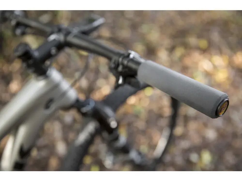 Грипсы ESI Racer&s Edge Black (черные) GVP03 фото у BIKE MARKET